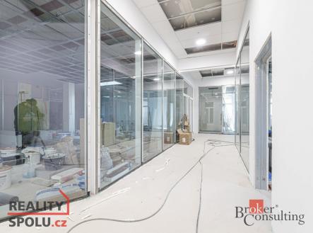 Pronájem - komerční objekt, jiný, 113 m²