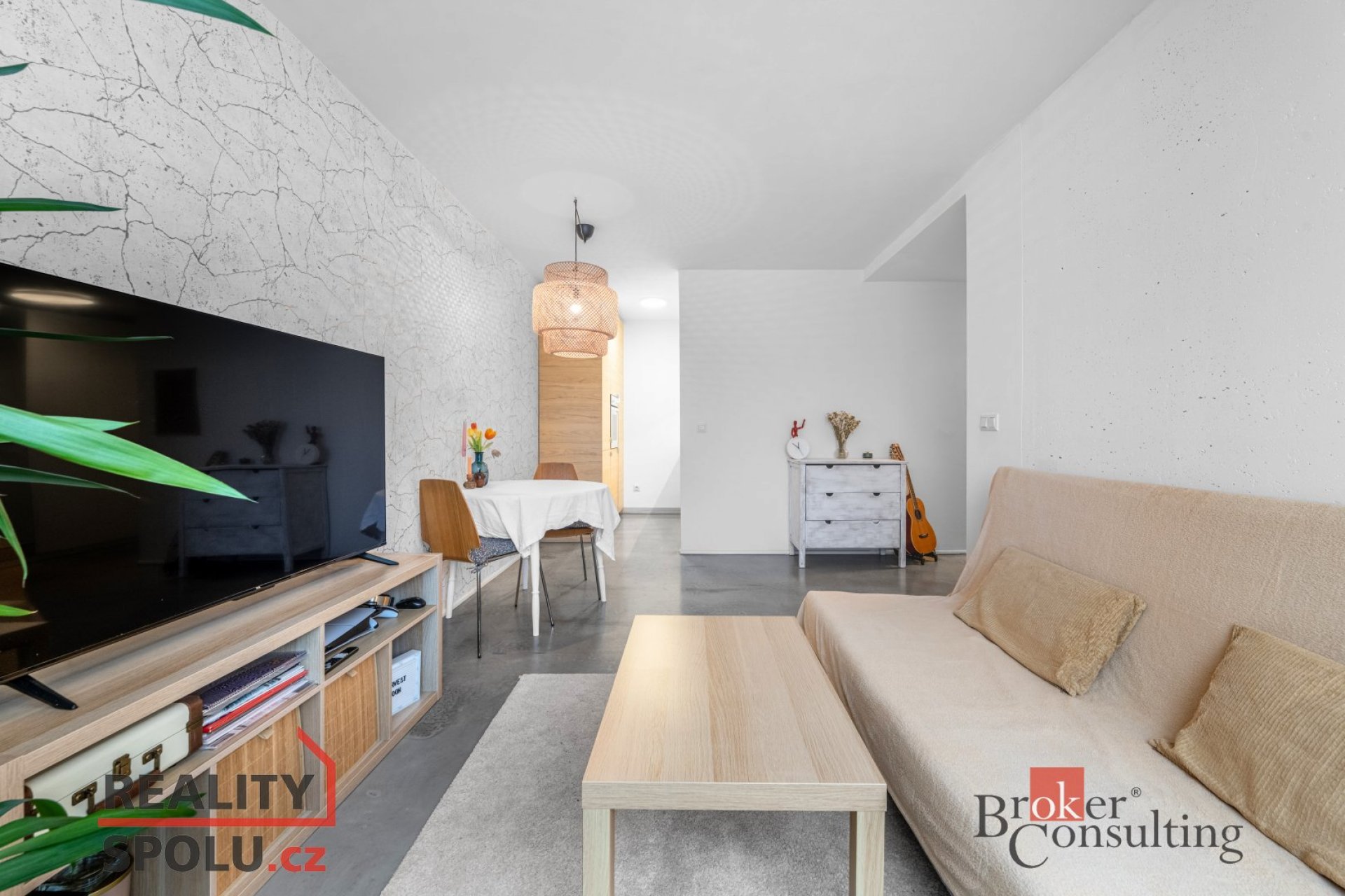 Převod dr. podílu, byty/2+kk, 44 m2, Borovanského 2377/14, Stodůlky, 15500 Praha 5 [ID 81639]