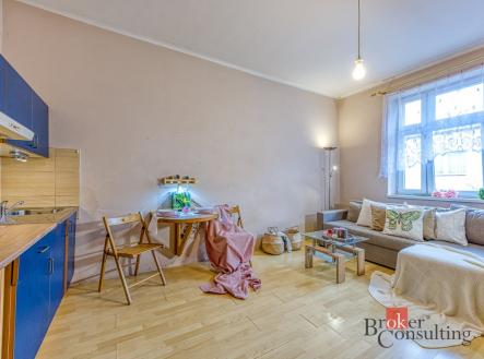 Pronájem bytu, 1+kk, 31 m²