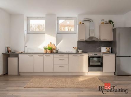 Pronájem bytu, 3+kk, 90 m²