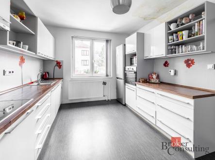 Prodej - dům/vila, 214 m²