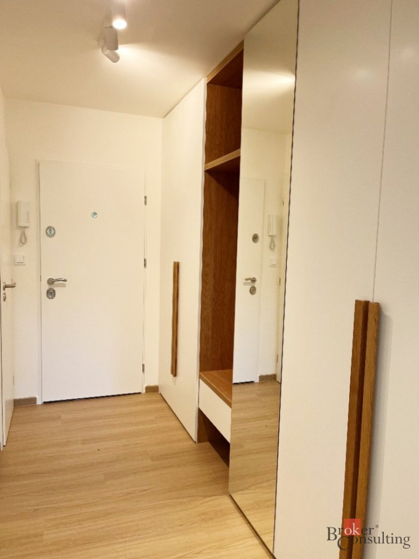 Pronájem, byty/2+kk, 44 m2, Mirovická 1088/42, 18200 Praha, Hlavní město Praha [ID 82021]