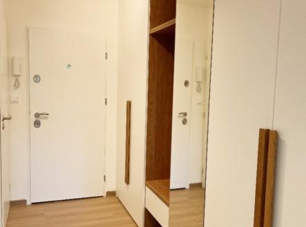 Pronájem bytu, 2+kk, 44 m²