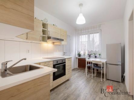 Prodej bytu, 2+1, 61 m²