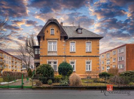 Prodej - dům/vila, 262 m²