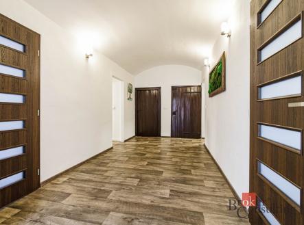 Prodej - dům/vila, 185 m²