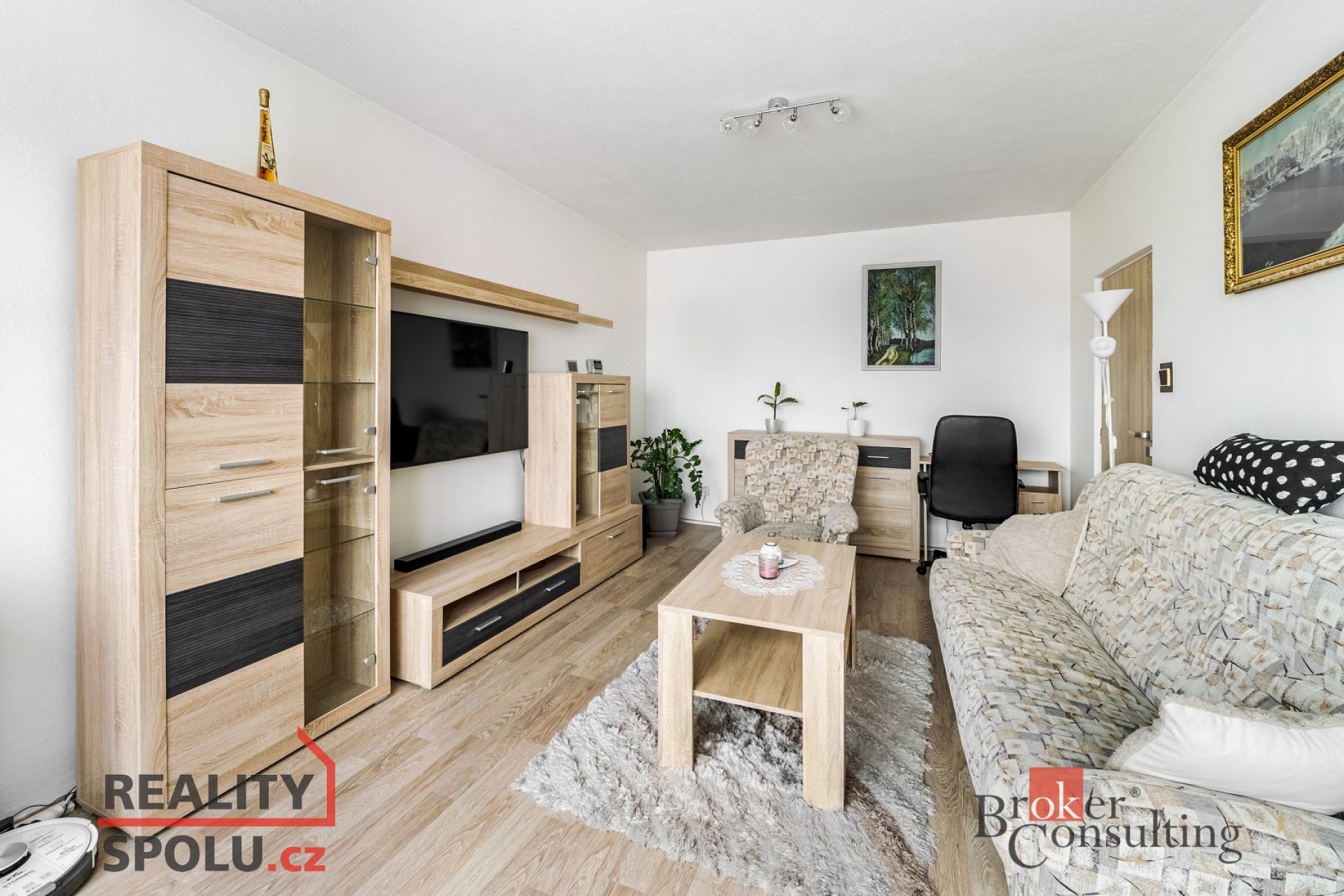 Prodej, byty/2+1, 57 m2, Sídliště na Sadech 182, 37810 České Velenice, Jindřichův Hradec [ID 80792]