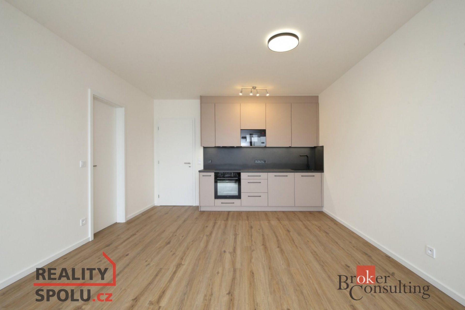 Pronájem, byty/2+kk, 52 m2, Ke křížku, Kladno, Kladno [ID 81952]