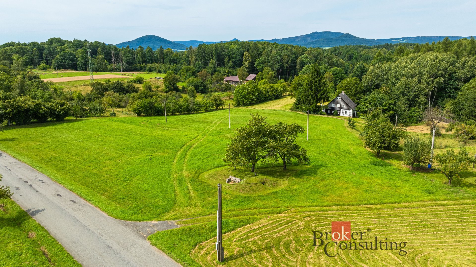 Prodej, pozemky/bydlení, 2766 m2, Valdov , Jablonné v Podještědí, Liberec [ID 82008]