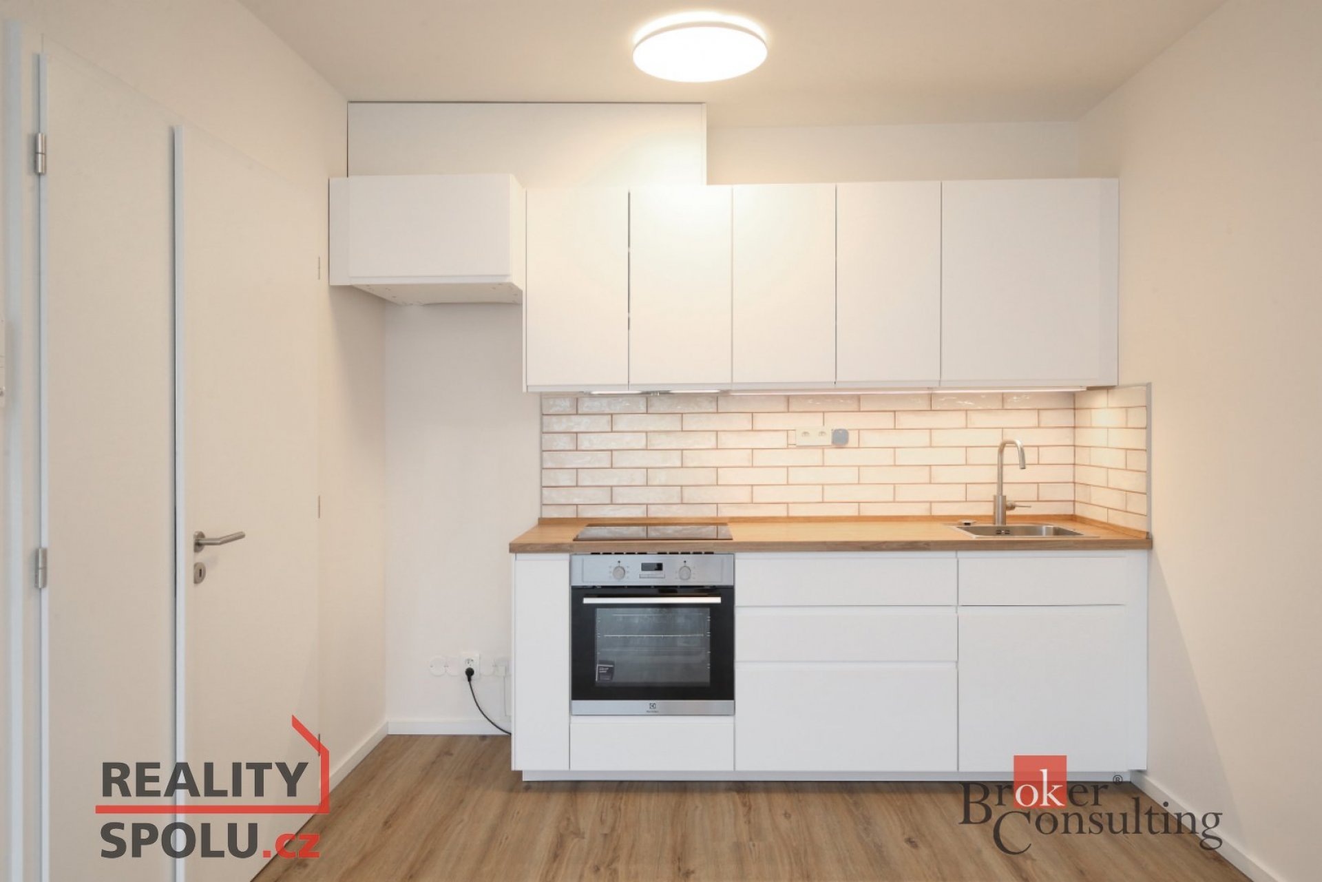 Pronájem, byty/2+kk, 46 m2, Ke křížku, Kladno, Kladno [ID 81807]