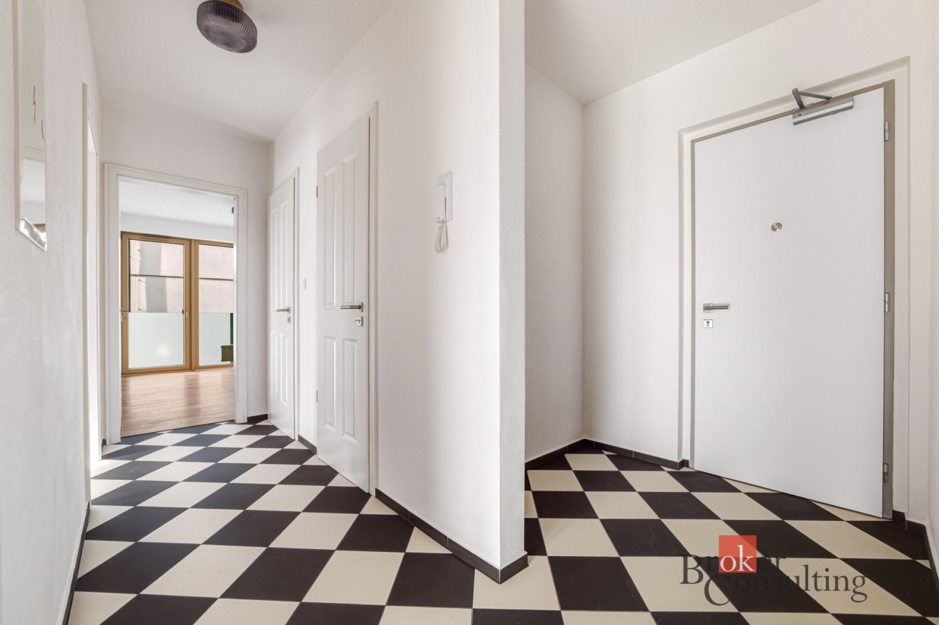 Pronájem, byty/3+kk, 74 m2, Zahradní 2854/2, Východní Předměstí, 32600 Plzeň 2-Slovany [ID 82001]