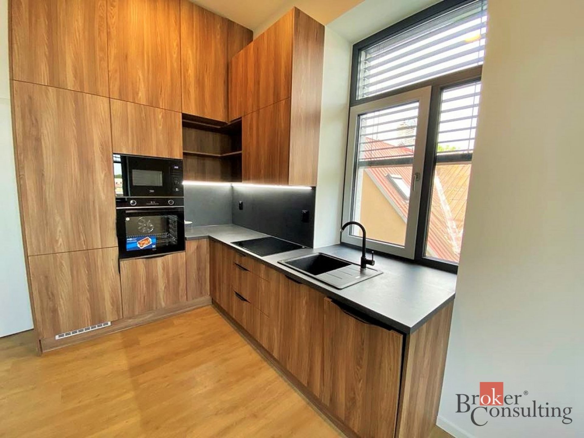 Pronájem, byty/2+kk, 44 m2, Křižíkova 1241/3, Moravská Ostrava, 70200 Ostrava, Ostrava-město [ID 823