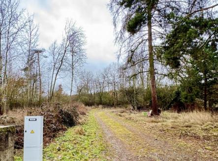 Prodej - pozemek, zahrada, 867 m²