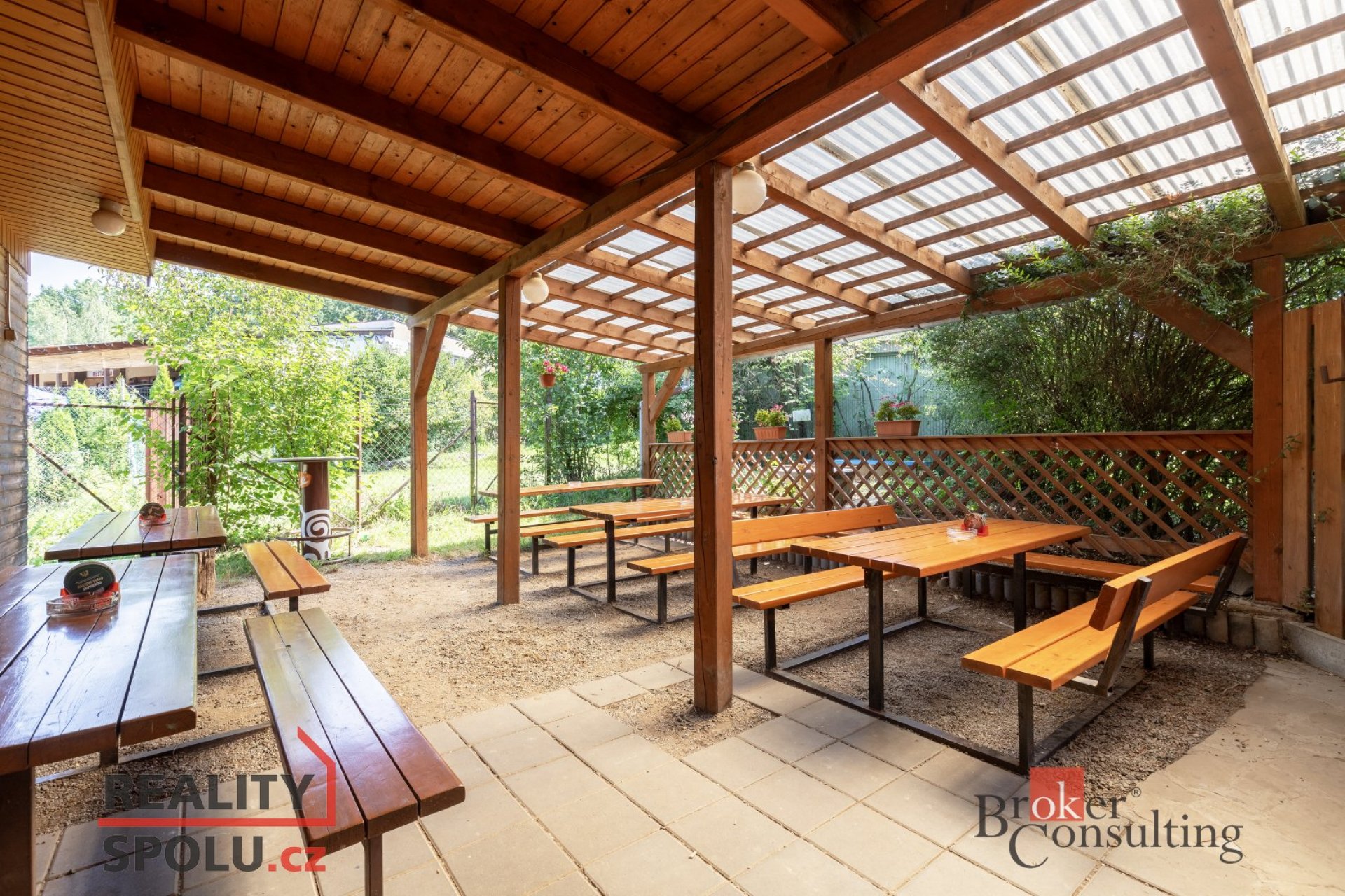 Prodej, komerční/restaurace, 118 m2, 69662 Tvarožná Lhota, Hodonín [ID 81781]