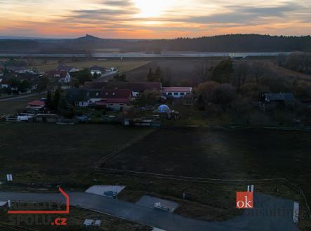 Prodej - pozemek pro bydlení, 1 307 m²