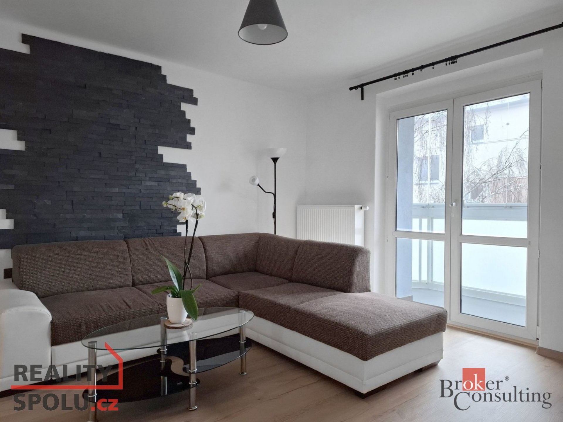 Pronájem bytu s lodžidí 2+1, 49 m2, Ostrava, Gurťjevova 2