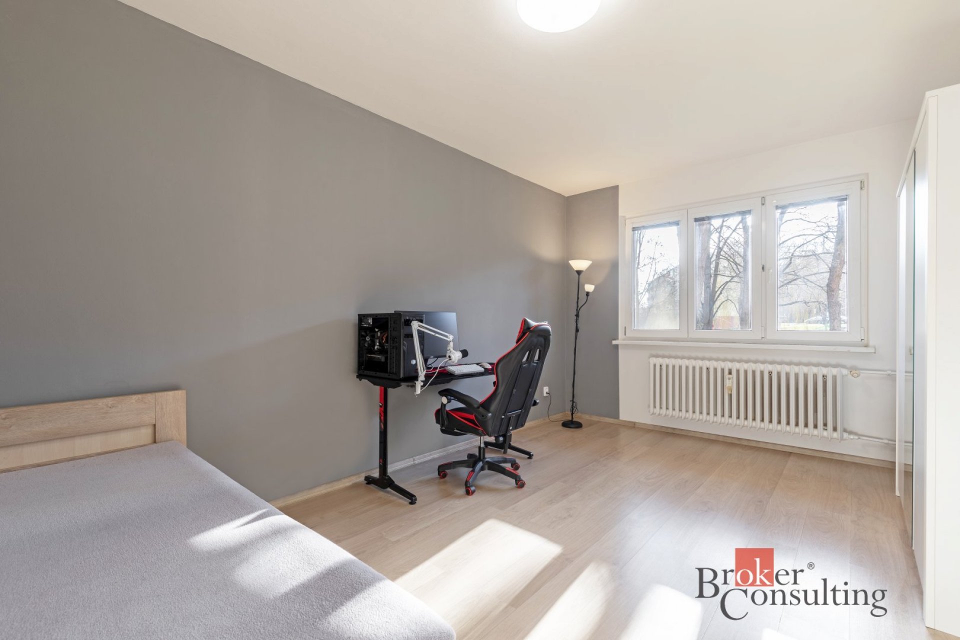 Slunný byt 3+1 s lodžií