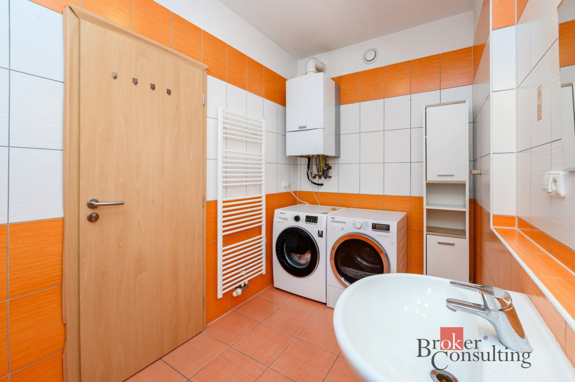 Pronájem, byty/3+kk, 78 m2, Vstupní ulice Plzeň