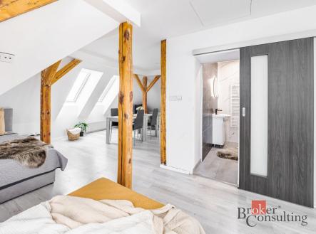 Prodej - komerční objekt, jiný, 186 m²