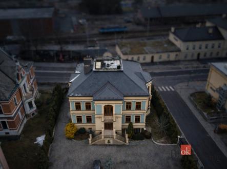 Pronájem - komerční objekt, administrativní budova, 280 m²