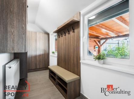 Prodej - dům/vila, 210 m²