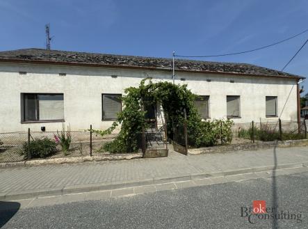 Prodej - dům/vila, 300 m²