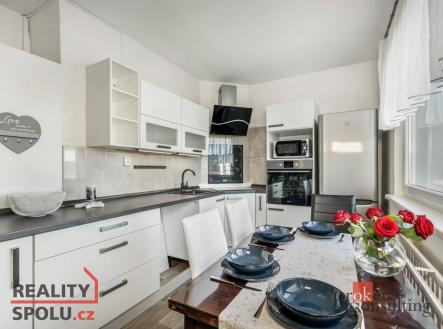 Prodej bytu, 3+1, 70 m²