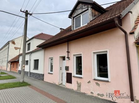 Prodej - dům/vila, 260 m²