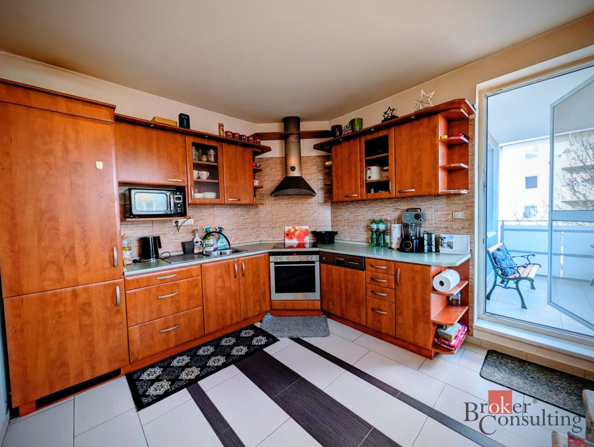 Prodej prostorného bytu 3+1, ulice Luční, výměra 92m2 s balkónem