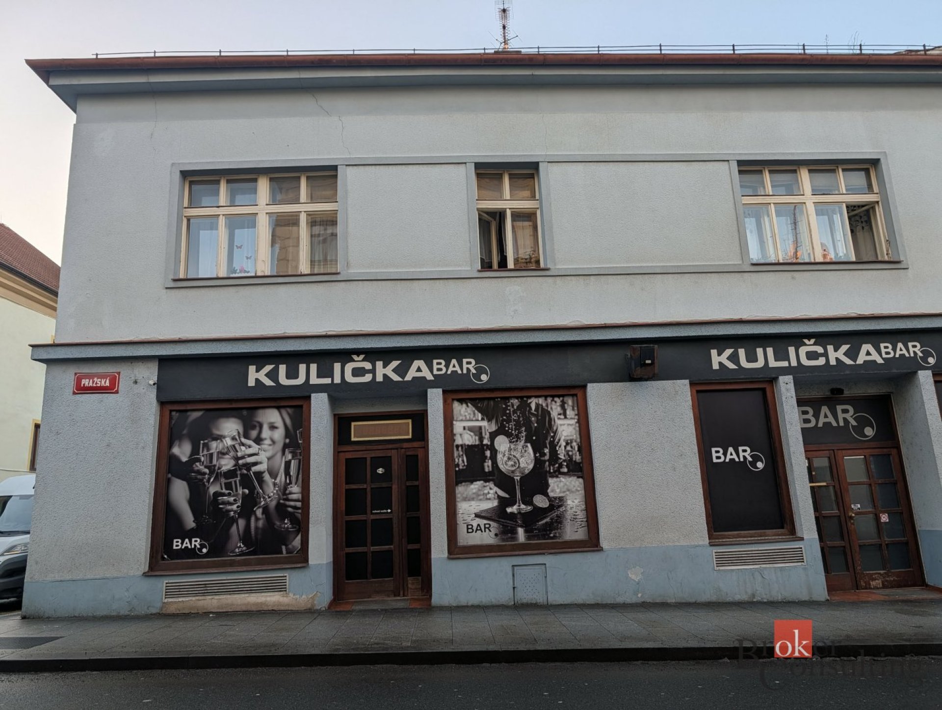 K pronájmu restauraci / obchod v ul. Pražská, 113m2