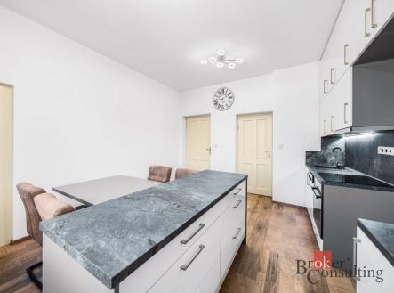 Pronájem bytu, 4+1, 115 m²