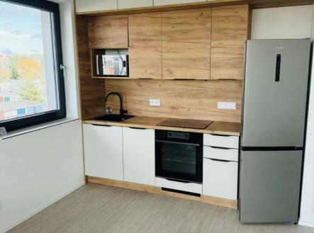 Pronájem bytu, 1+kk, 30 m²