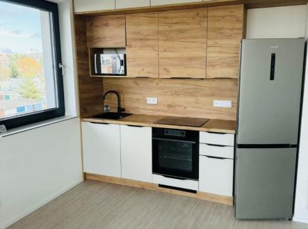 Pronájem bytu, 1+kk, 30 m²
