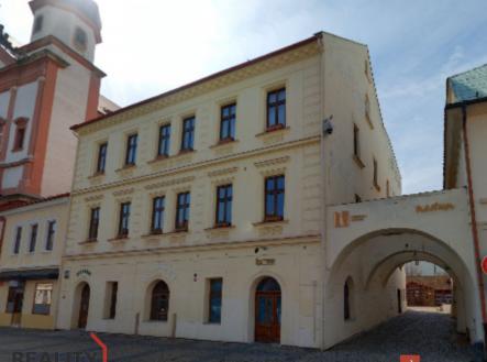 Pronájem bytu, 2+1, 61 m²