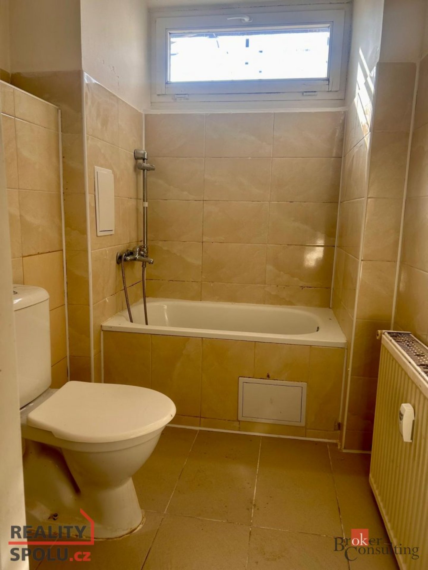 Pronájem, byty/2+1, 61 m2, náměstí 1. Máje 91, 43001 Chomutov, Chomutov [ID 82733]