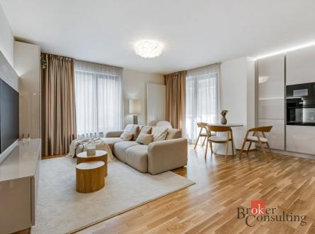 Pronájem bytu, 3+kk, 82 m²