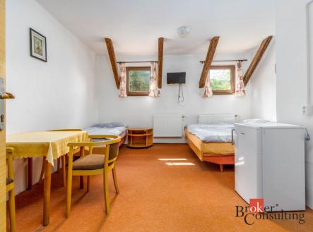 Prodej - komerční objekt, jiný, 620 m²