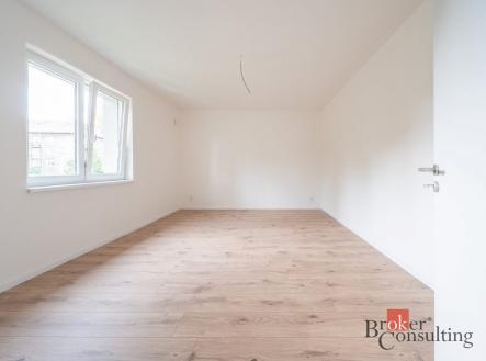 Pronájem bytu, 1+1, 37 m²