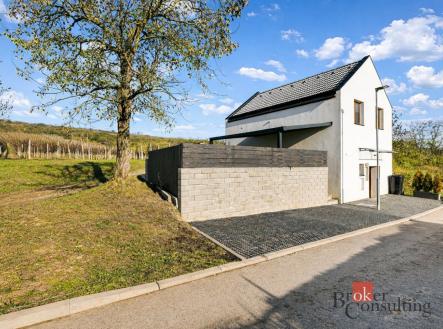 Prodej - komerční objekt, jiný, 50 m²