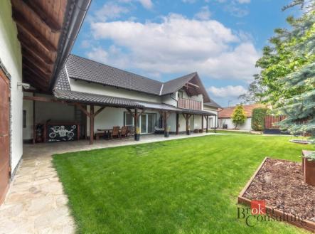 Prodej - dům/vila, 291 m²