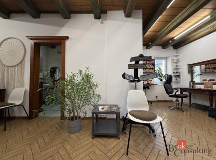 Pronájem - komerční objekt, jiný, 50 m²