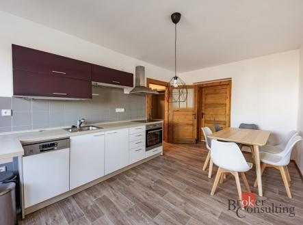 Pronájem bytu, 2+1, 75 m²