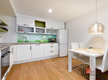 Pronájem bytu, 2+kk, 67 m²