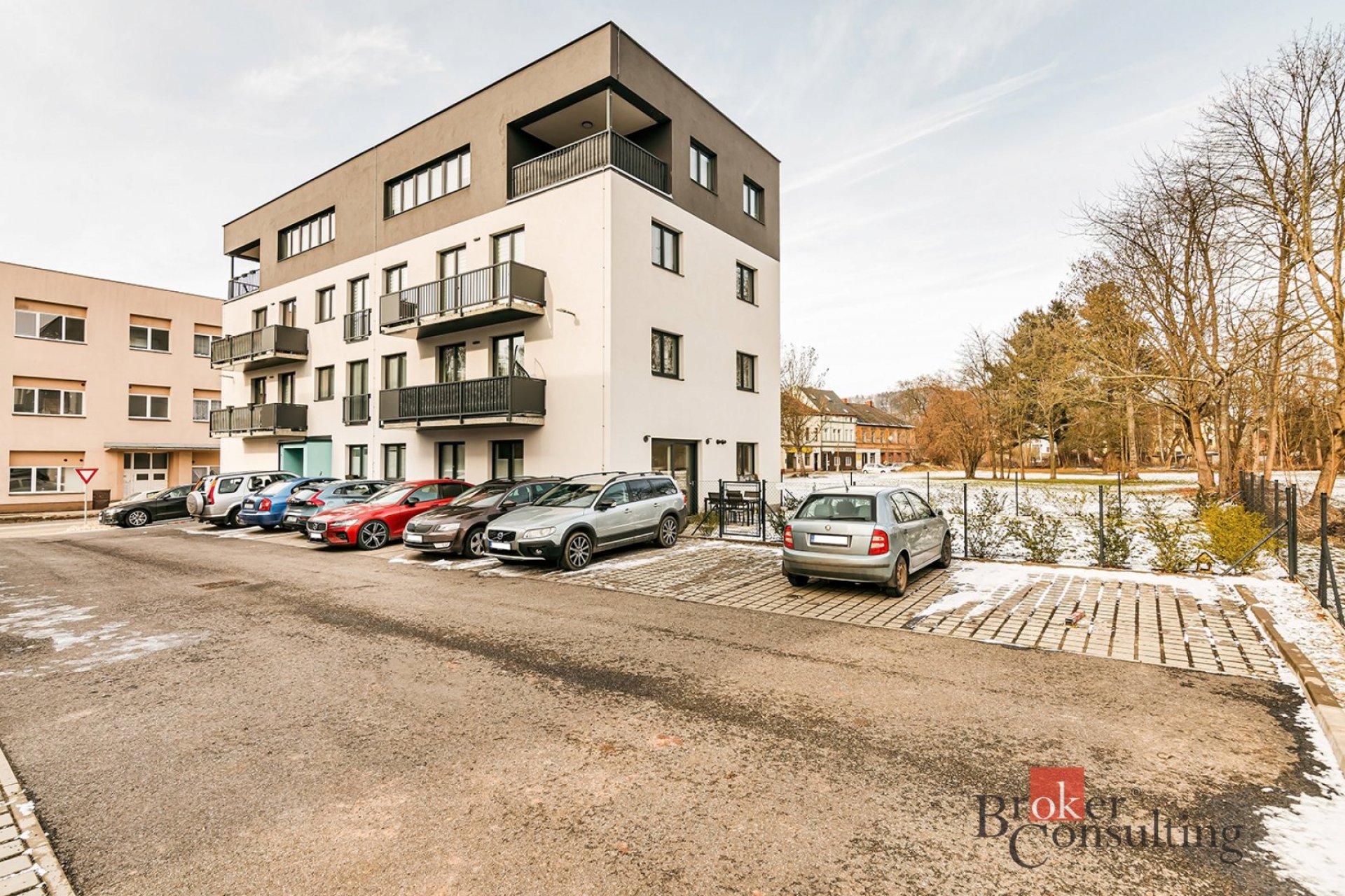 Prodej, byty/3+kk, 70 m2, Husova 1034, 54931 Hronov, Náchod [ID 81863]