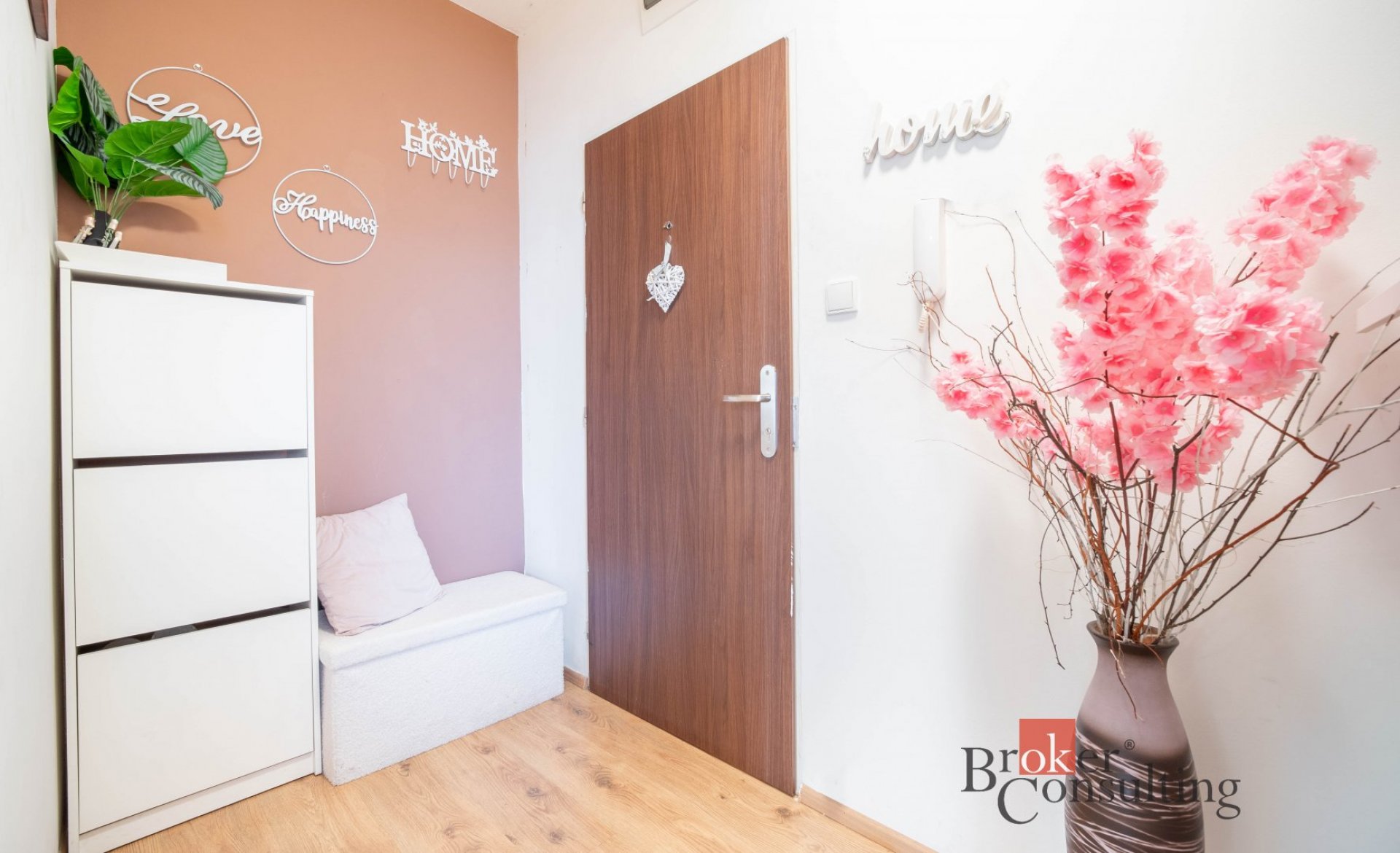 Prodej, byty/2+kk, 56 m2, Československé armády 25/32, 71500 Ostrava, Ostrava-město [ID 81161]