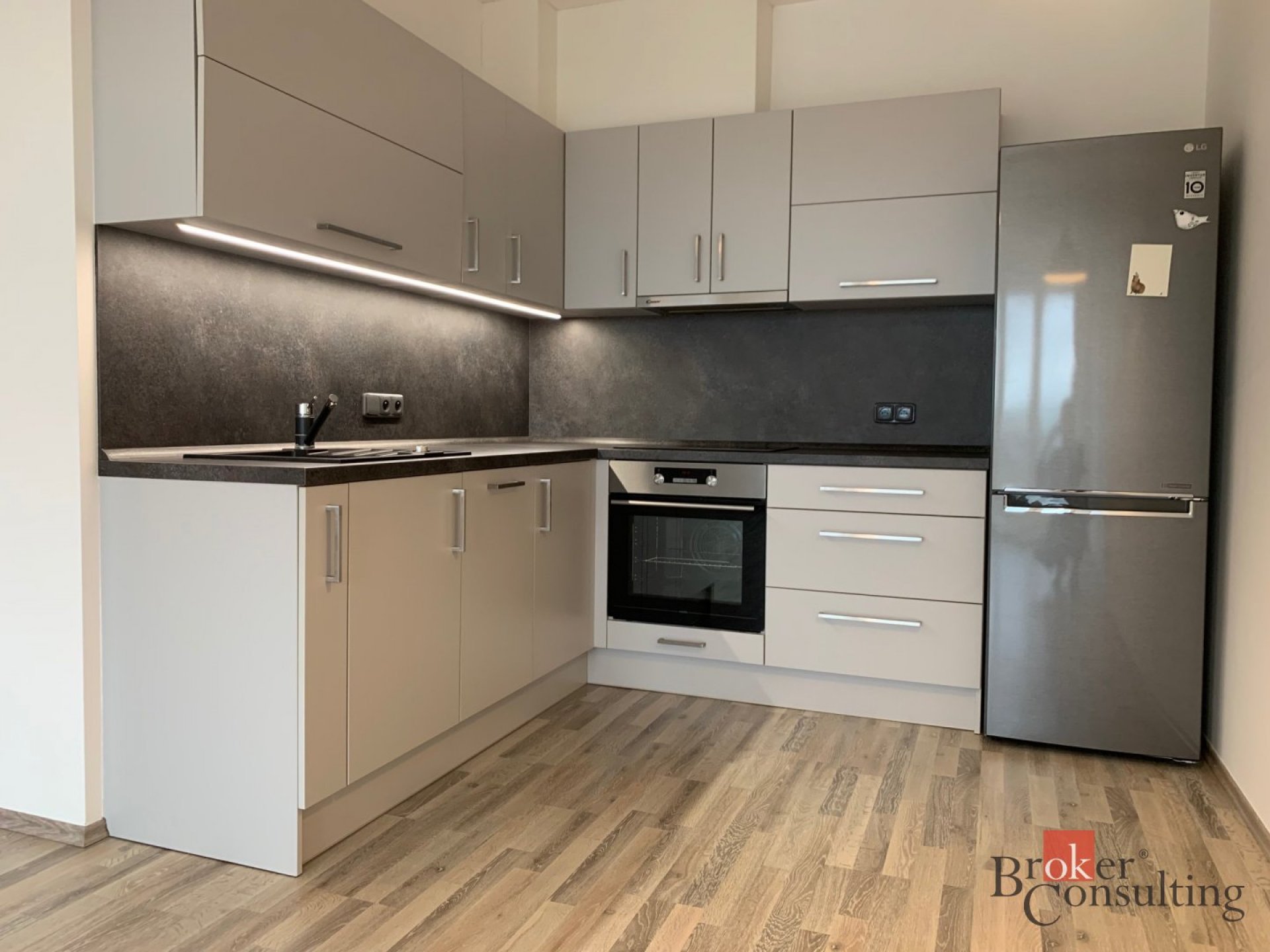 Pronájem, byty/2+kk, 51 m2, Stehlíkova 3020/5, 30100 Plzeň, Plzeň-město [ID 83542]