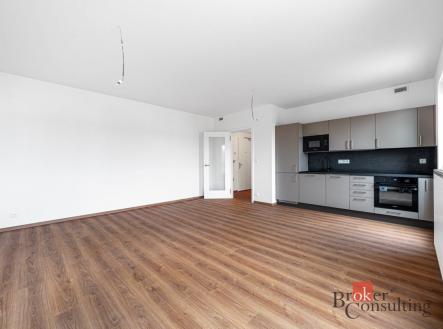 Pronájem bytu, 1+kk, 42 m²