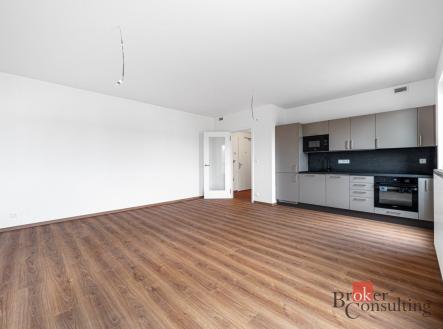 Pronájem bytu, 1+kk, 42 m²
