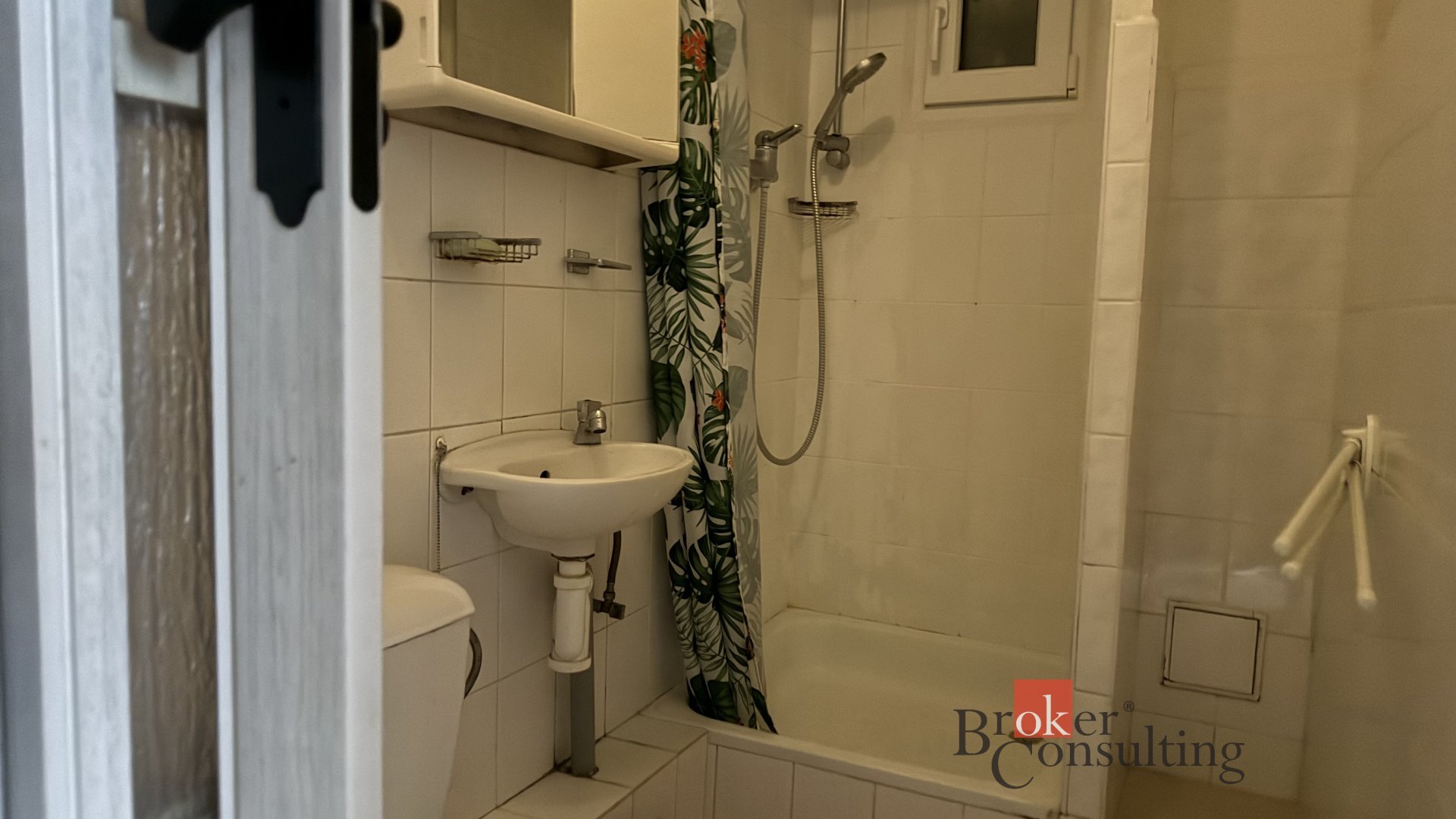 Pronájem, byty/1+kk, 19 m2, Farní 729/13, 16200 Praha, Hlavní město Praha [ID 82844]