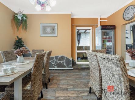 Prodej - dům/vila, 287 m²